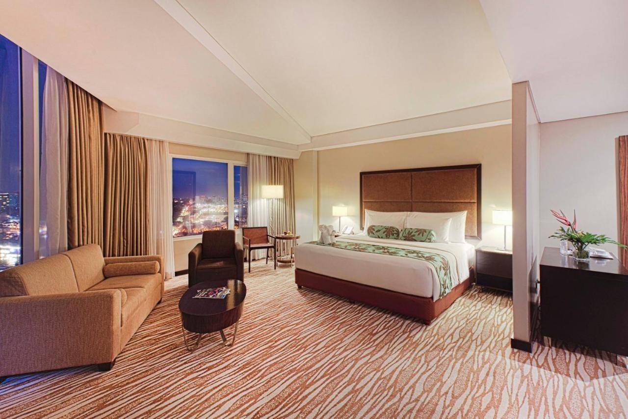 Acacia Hotel Manila Muntinlupa City Exteriér fotografie